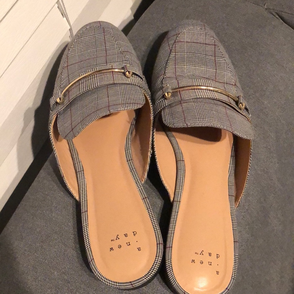 MULES SIZE 91/2